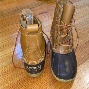 Bean boots